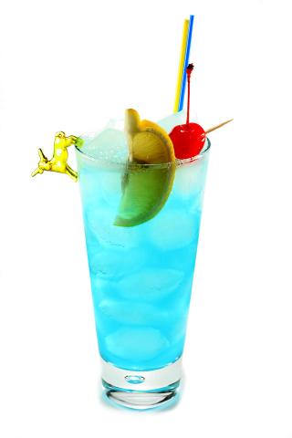 The Adios Motherfucker Cocktail (Коктейль Адьйос Мазафакер голубого цвета)
