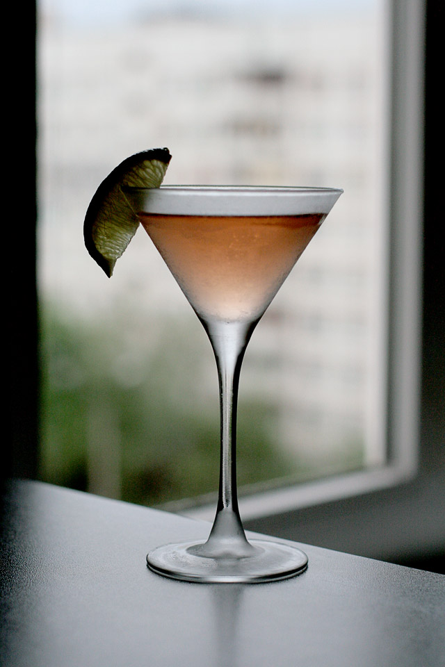 Beauty Martinez Cocktail garnished with a lime wedge
