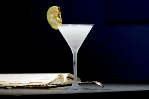 The Classic Apple Martini (Классический Яблочный Мартини)