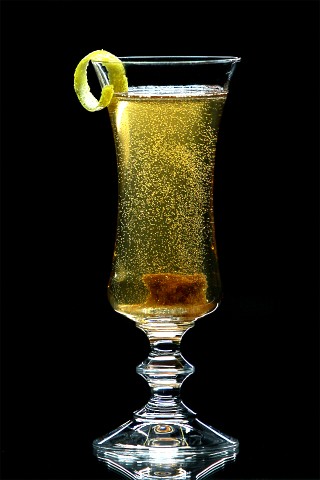 The champagne cocktail (Коктейль Шампань)